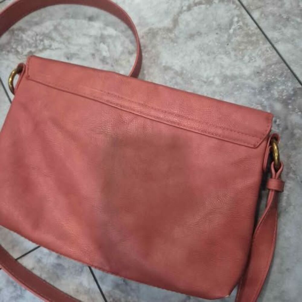 Universal Thread purse - Picture 6 of 6